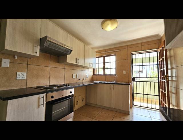 2 BEDROOM APARTMENT RENTED IN BOARDWALK